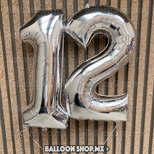 Números grandes en plata