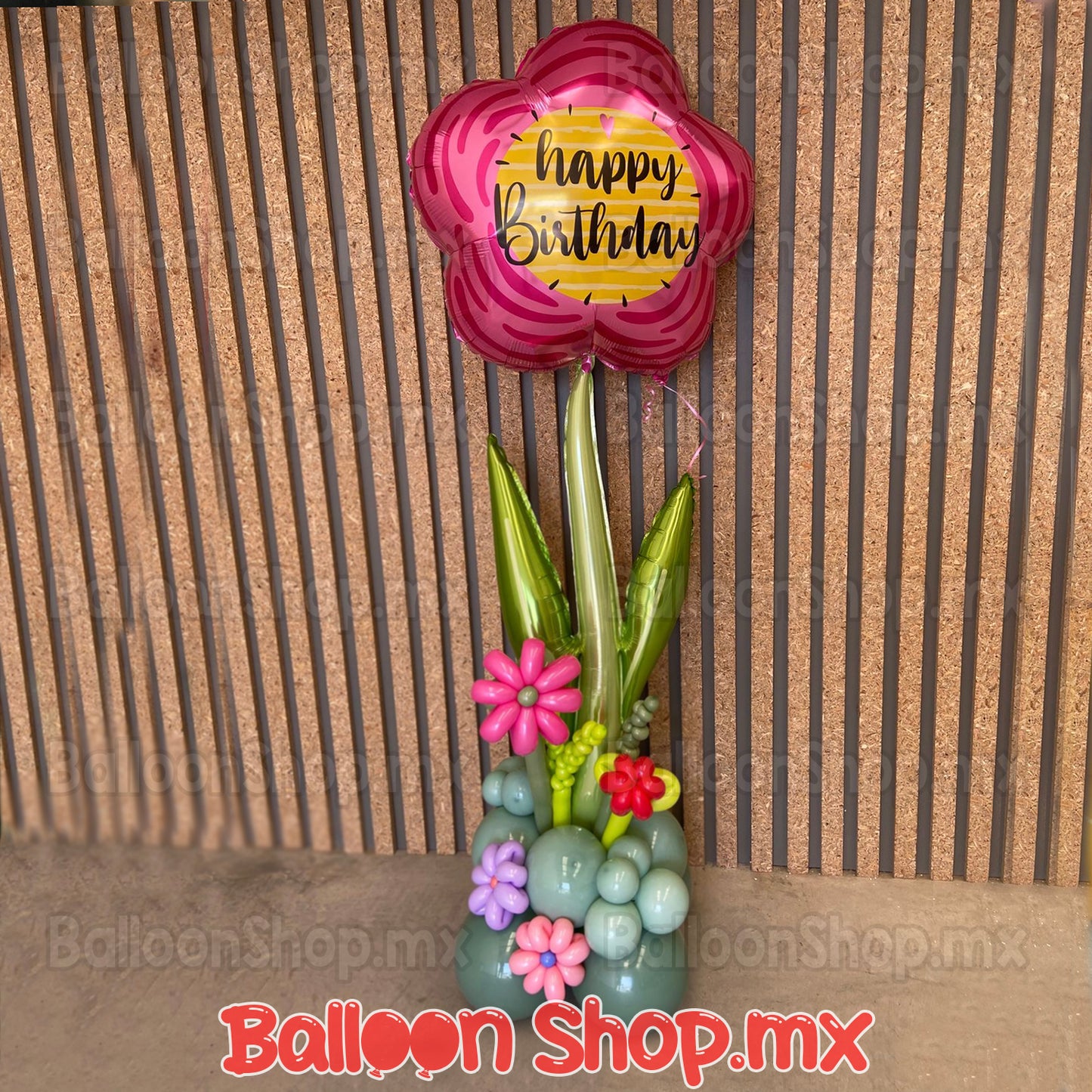 Flor gigante color rosa